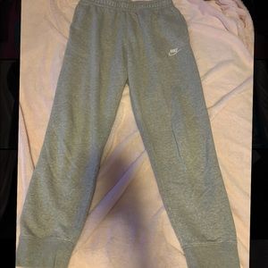 NIKE SWEATPANTS